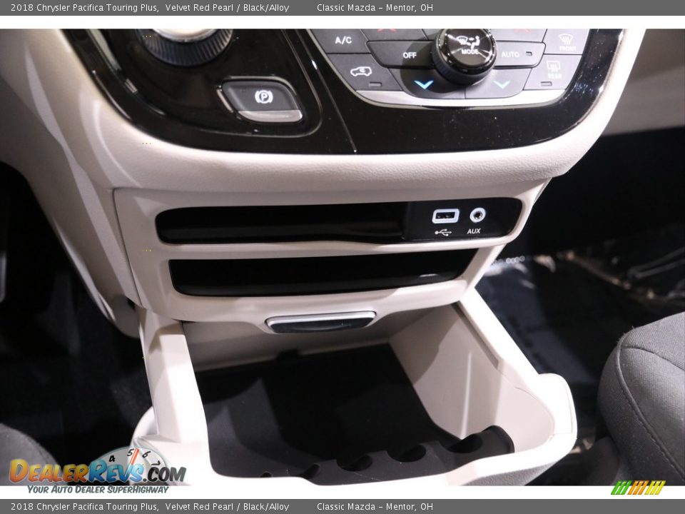 2018 Chrysler Pacifica Touring Plus Velvet Red Pearl / Black/Alloy Photo #18