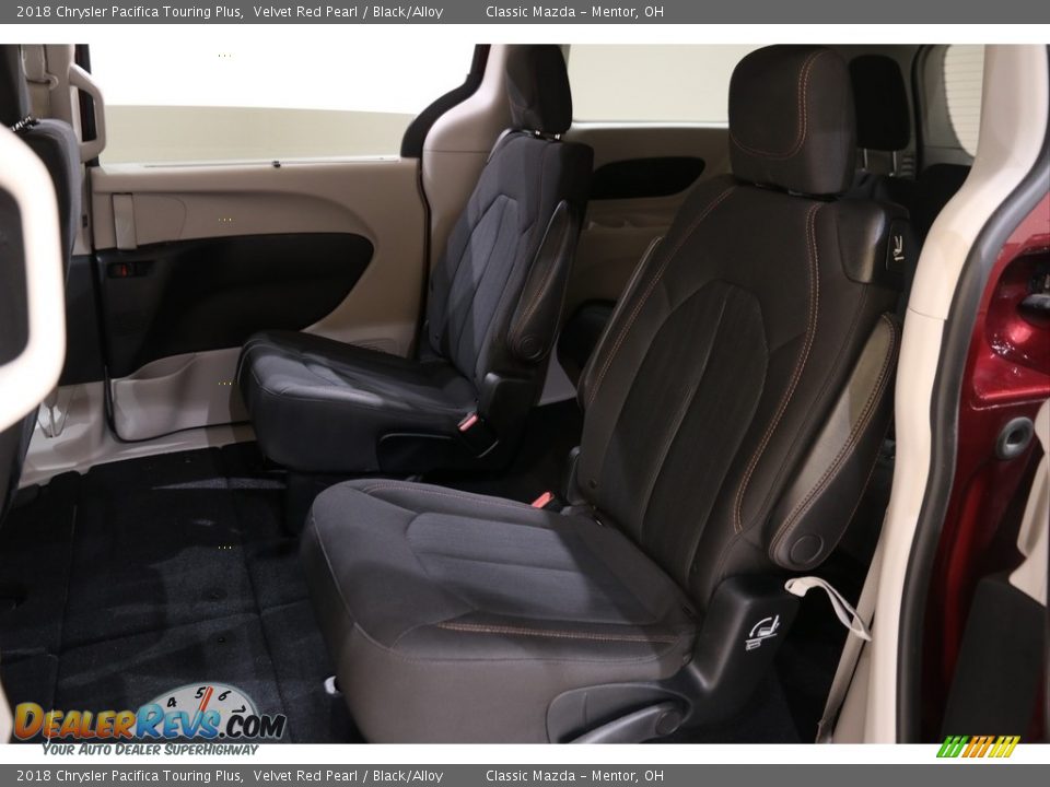 2018 Chrysler Pacifica Touring Plus Velvet Red Pearl / Black/Alloy Photo #23