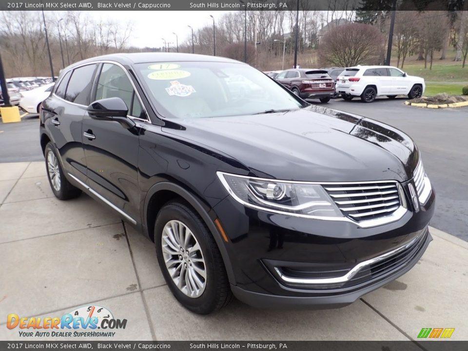 Front 3/4 View of 2017 Lincoln MKX Select AWD Photo #8