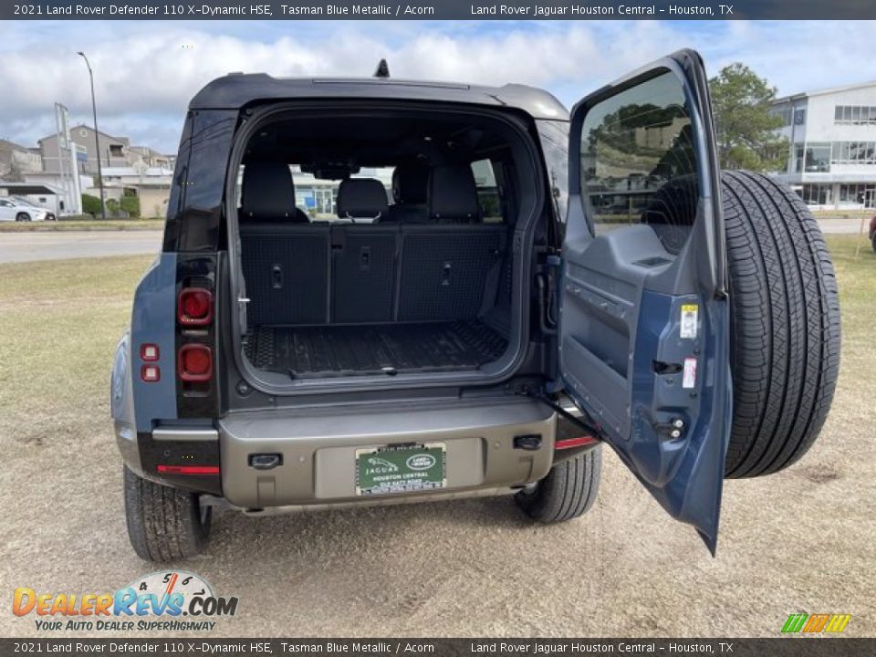 2021 Land Rover Defender 110 X-Dynamic HSE Tasman Blue Metallic / Acorn Photo #20