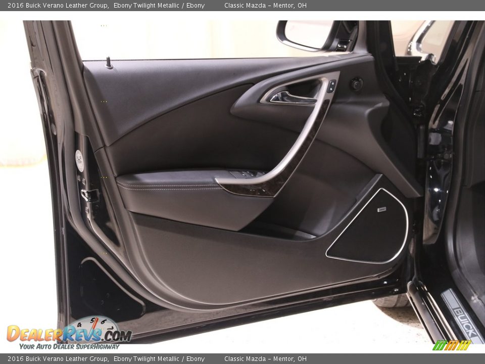 2016 Buick Verano Leather Group Ebony Twilight Metallic / Ebony Photo #4