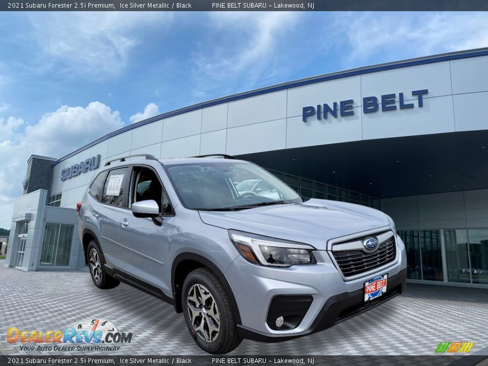 2021 Subaru Forester 2.5i Premium Ice Silver Metallic / Black Photo #1