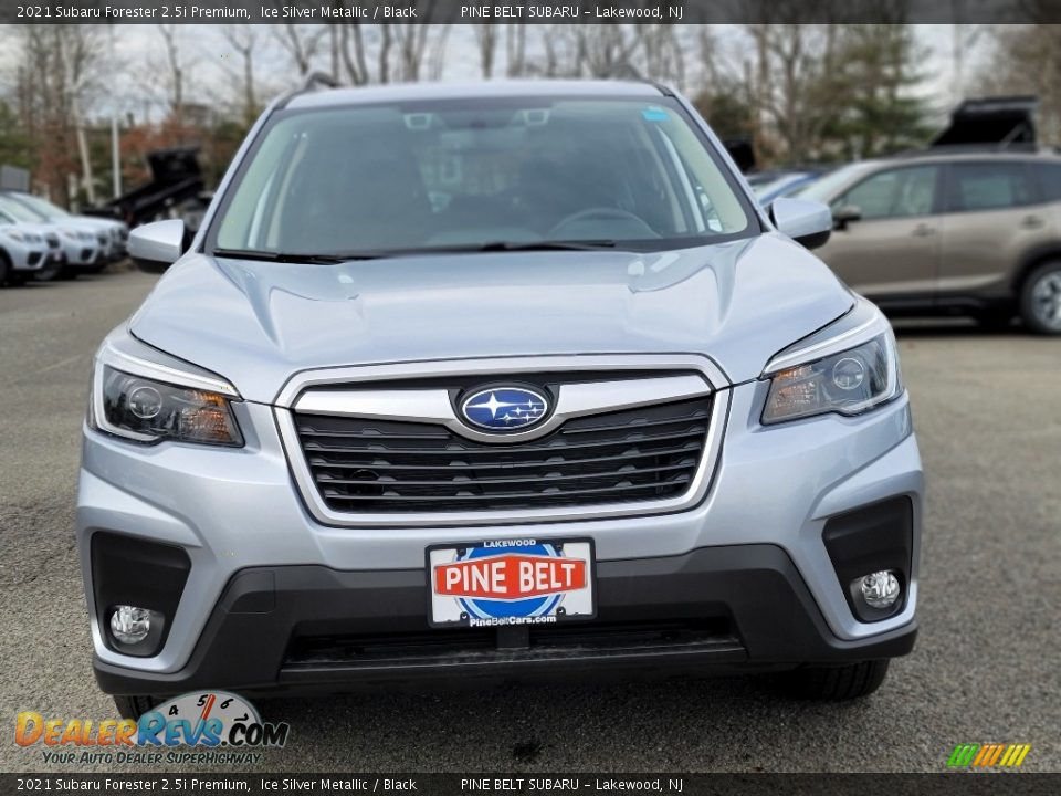 2021 Subaru Forester 2.5i Premium Ice Silver Metallic / Black Photo #3