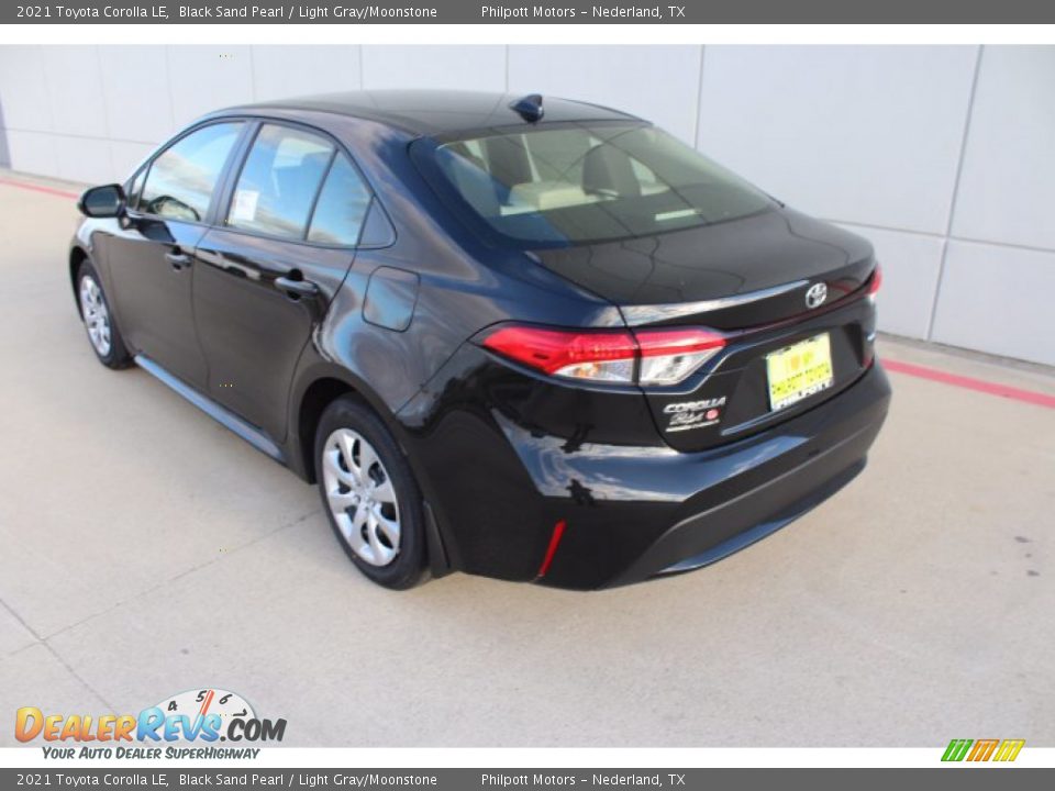 2021 Toyota Corolla LE Black Sand Pearl / Light Gray/Moonstone Photo #6