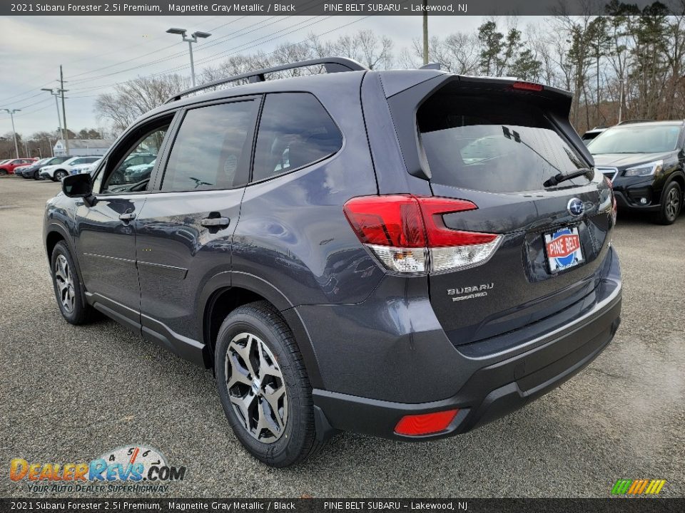 2021 Subaru Forester 2.5i Premium Magnetite Gray Metallic / Black Photo #6