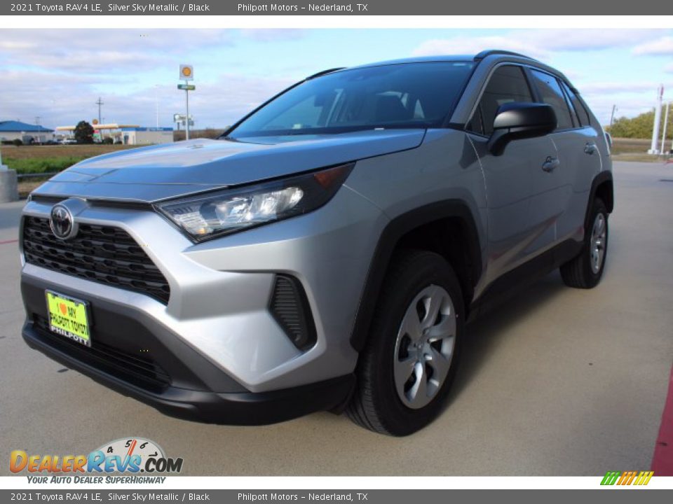 2021 Toyota RAV4 LE Silver Sky Metallic / Black Photo #4