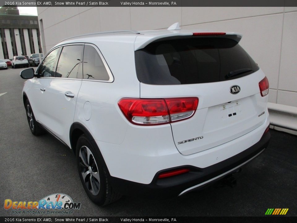 2016 Kia Sorento EX AWD Snow White Pearl / Satin Black Photo #2