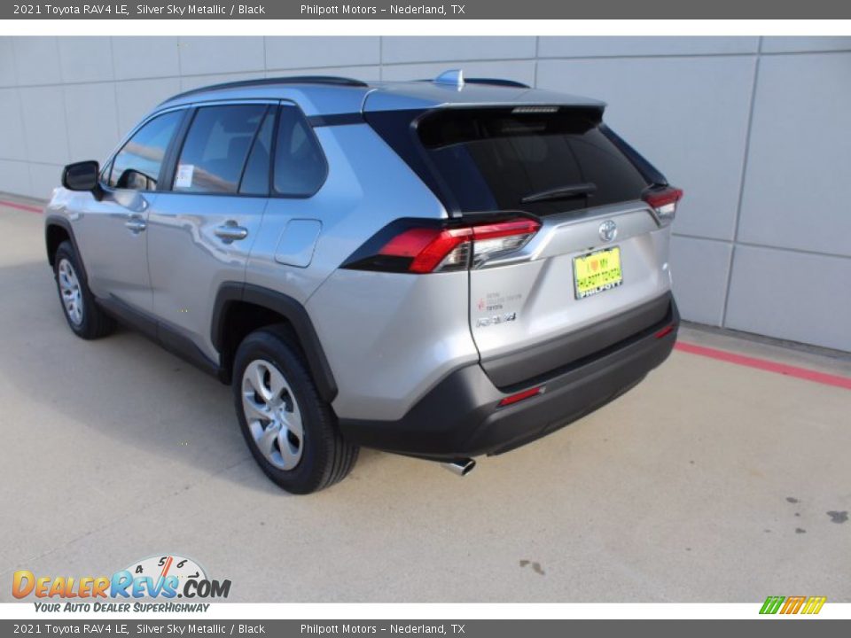 2021 Toyota RAV4 LE Silver Sky Metallic / Black Photo #6