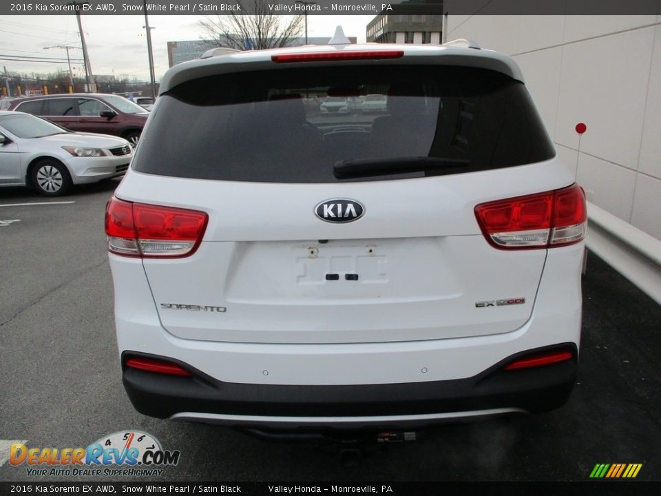 2016 Kia Sorento EX AWD Snow White Pearl / Satin Black Photo #3