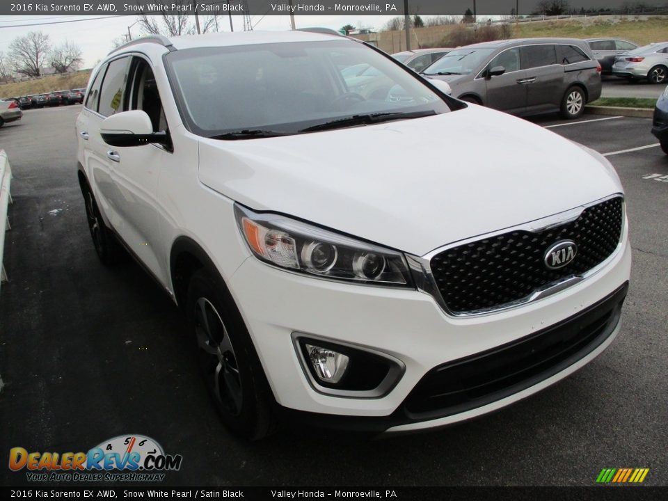 2016 Kia Sorento EX AWD Snow White Pearl / Satin Black Photo #6