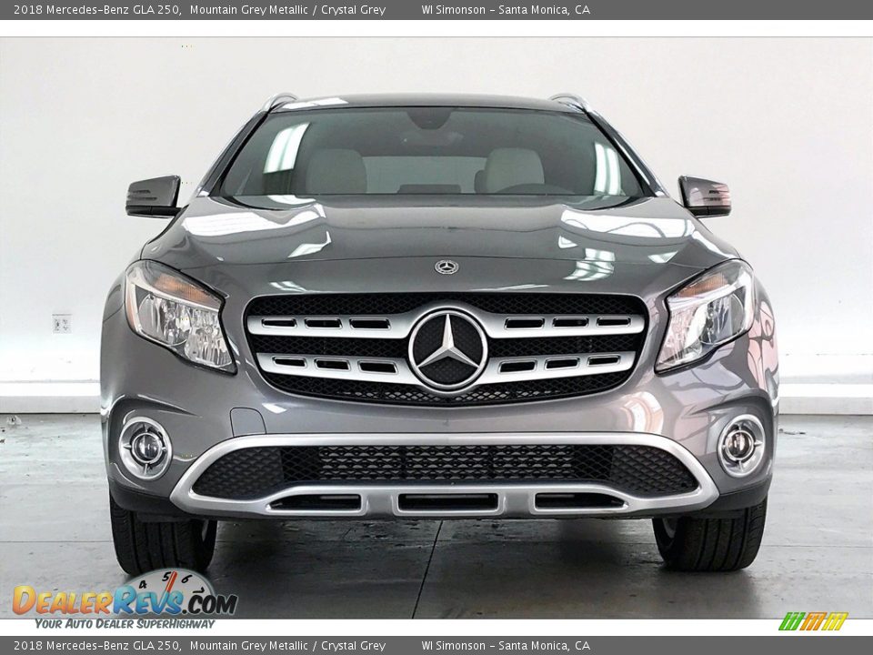 2018 Mercedes-Benz GLA 250 Mountain Grey Metallic / Crystal Grey Photo #2