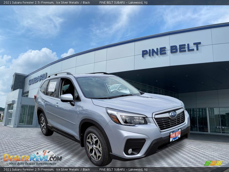 2021 Subaru Forester 2.5i Premium Ice Silver Metallic / Black Photo #1