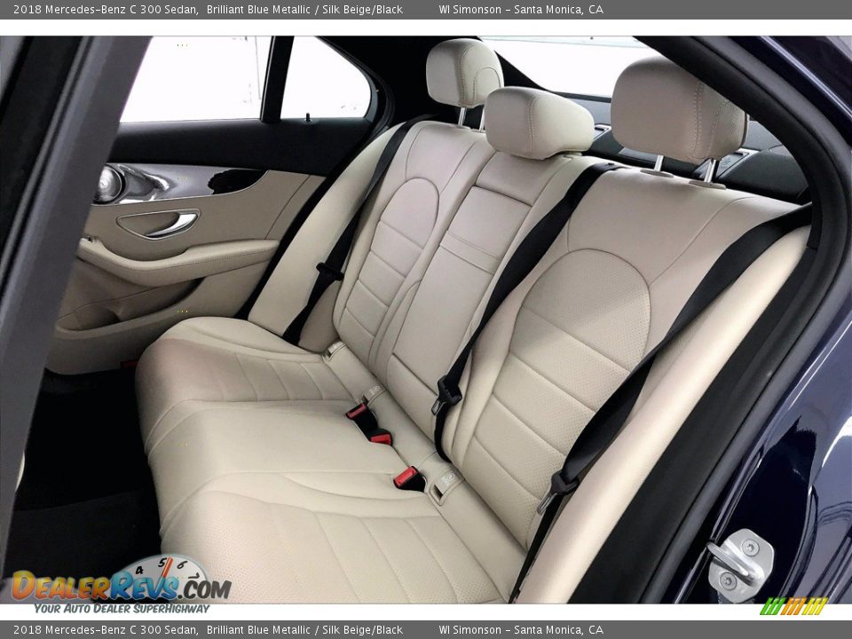 2018 Mercedes-Benz C 300 Sedan Brilliant Blue Metallic / Silk Beige/Black Photo #20