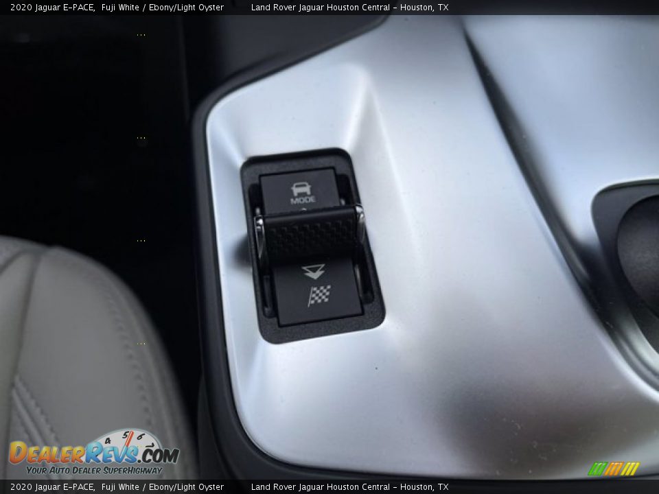 2020 Jaguar E-PACE Fuji White / Ebony/Light Oyster Photo #23