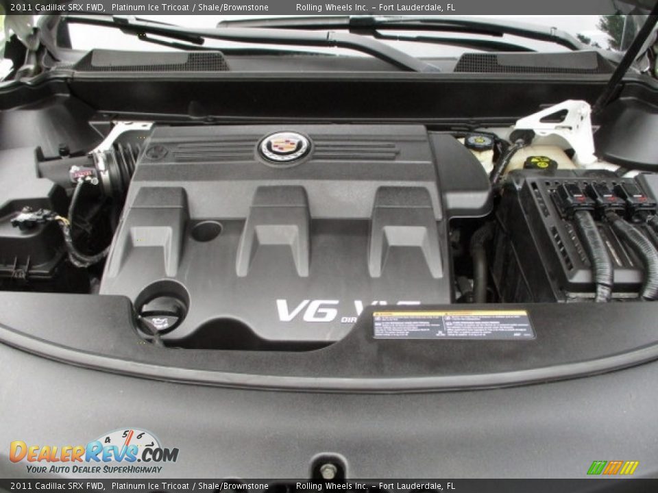 2011 Cadillac SRX FWD Platinum Ice Tricoat / Shale/Brownstone Photo #13