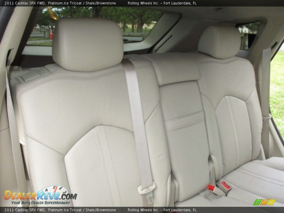 2011 Cadillac SRX FWD Platinum Ice Tricoat / Shale/Brownstone Photo #15