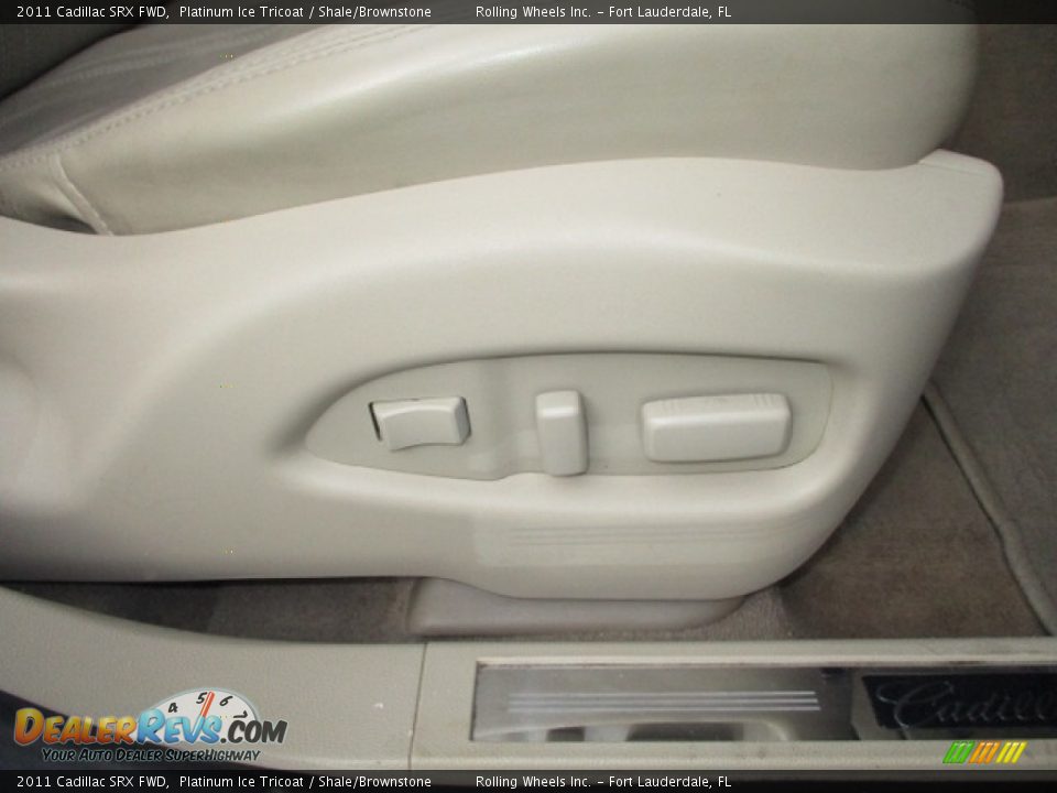 2011 Cadillac SRX FWD Platinum Ice Tricoat / Shale/Brownstone Photo #23