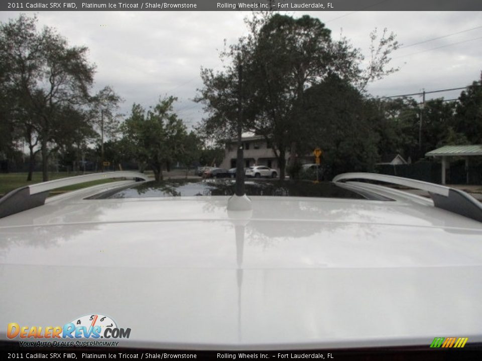 2011 Cadillac SRX FWD Platinum Ice Tricoat / Shale/Brownstone Photo #36