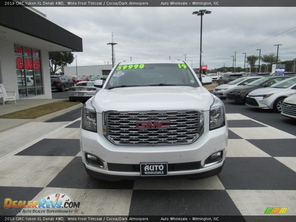 2019 GMC Yukon XL Denali 4WD White Frost Tintcoat / Cocoa/Dark Atmospere Photo #2