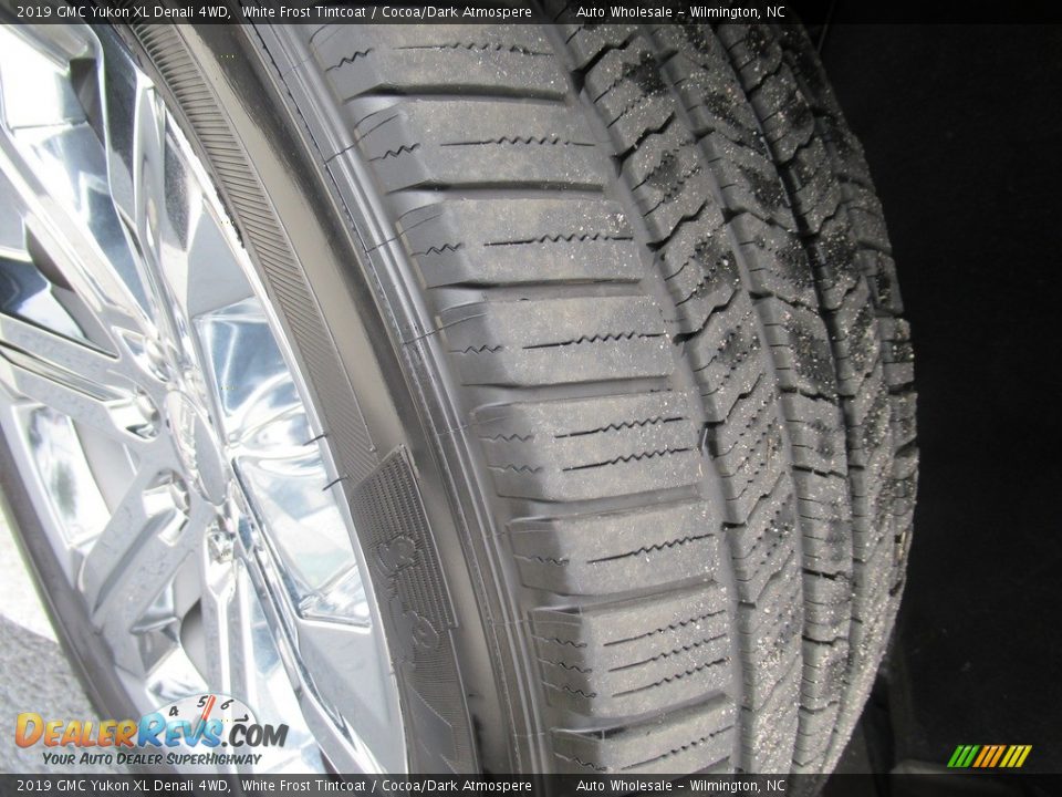 2019 GMC Yukon XL Denali 4WD White Frost Tintcoat / Cocoa/Dark Atmospere Photo #8