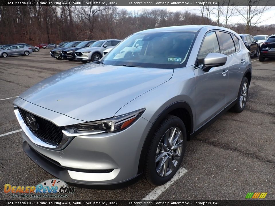 Front 3/4 View of 2021 Mazda CX-5 Grand Touring AWD Photo #5