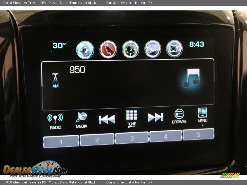 Controls of 2018 Chevrolet Traverse RS Photo #13