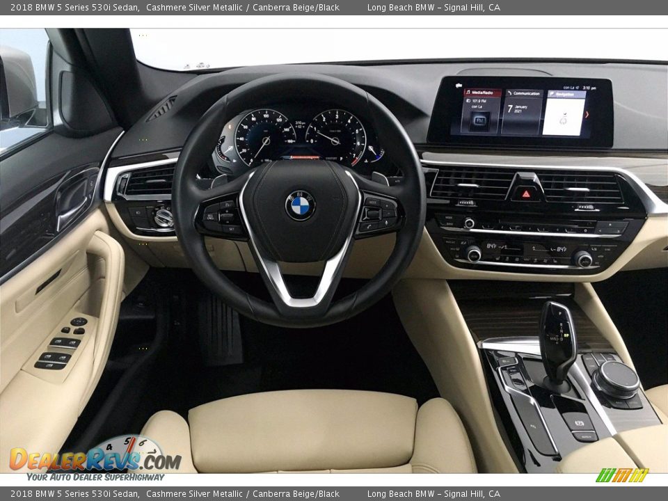 Dashboard of 2018 BMW 5 Series 530i Sedan Photo #4