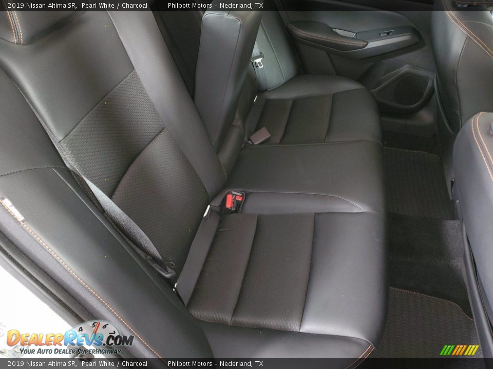 2019 Nissan Altima SR Pearl White / Charcoal Photo #14