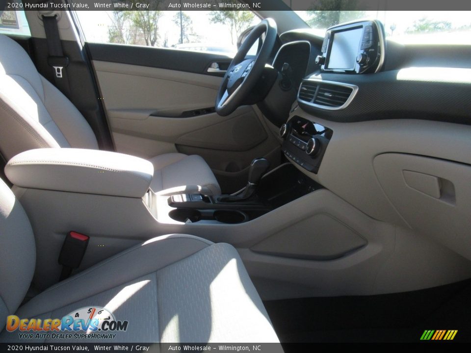 2020 Hyundai Tucson Value Winter White / Gray Photo #12