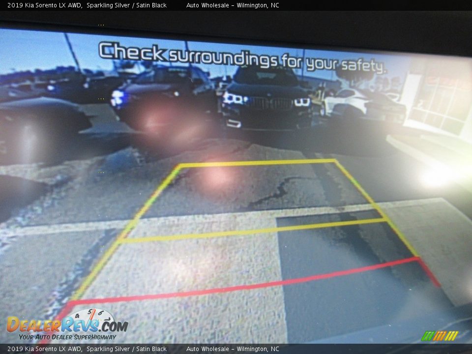2019 Kia Sorento LX AWD Sparkling Silver / Satin Black Photo #18