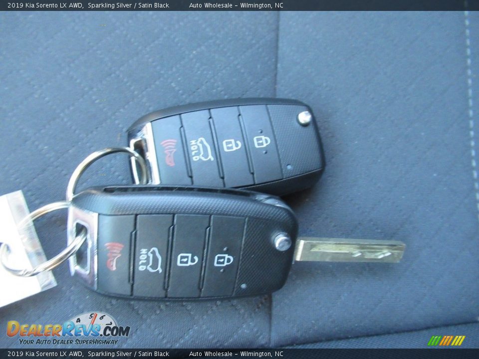 2019 Kia Sorento LX AWD Sparkling Silver / Satin Black Photo #20