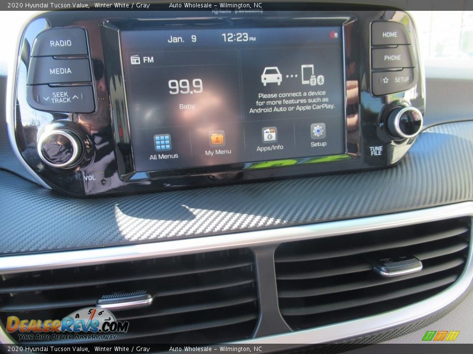 2020 Hyundai Tucson Value Winter White / Gray Photo #16
