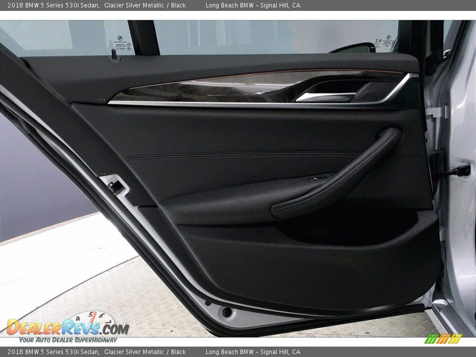 2018 BMW 5 Series 530i Sedan Glacier Silver Metallic / Black Photo #25