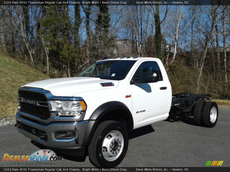 2020 Ram 4500 Tradesman Regular Cab 4x4 Chassis Bright White / Black/Diesel Gray Photo #2