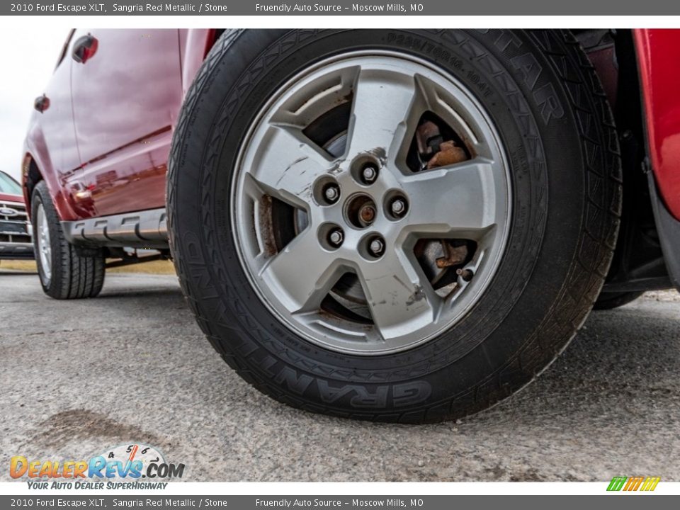 2010 Ford Escape XLT Sangria Red Metallic / Stone Photo #2