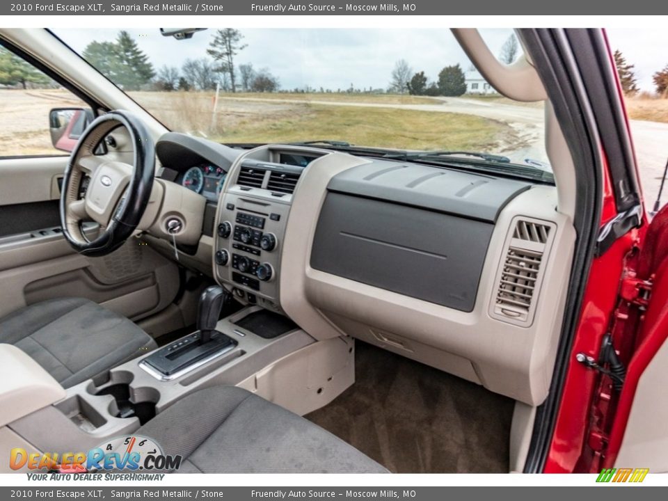 2010 Ford Escape XLT Sangria Red Metallic / Stone Photo #27