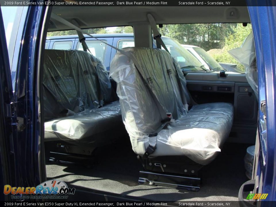 2009 Ford E Series Van E350 Super Duty XL Extended Passenger Dark Blue Pearl / Medium Flint Photo #15
