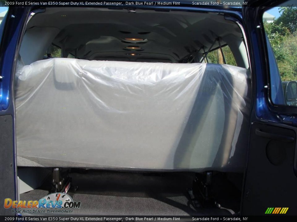 2009 Ford E Series Van E350 Super Duty XL Extended Passenger Dark Blue Pearl / Medium Flint Photo #20