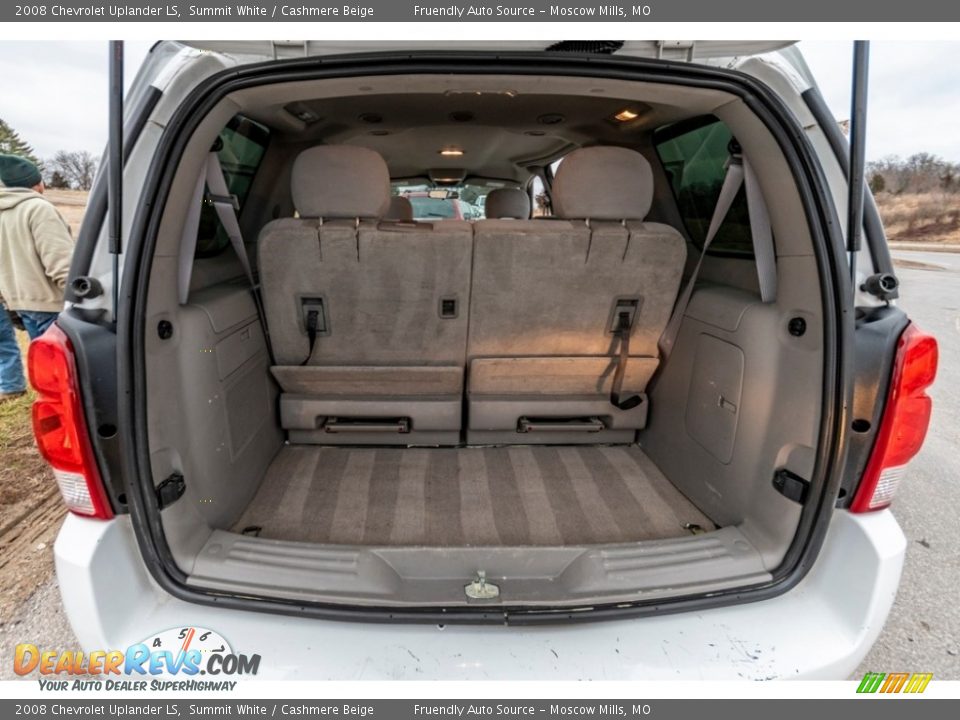 2008 Chevrolet Uplander LS Summit White / Cashmere Beige Photo #23