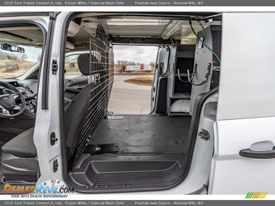 2015 Ford Transit Connect XL Van Frozen White / Charcoal Black Cloth Photo #27