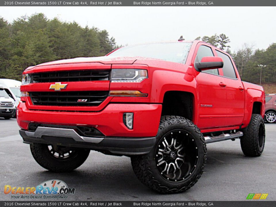 2016 Chevrolet Silverado 1500 LT Crew Cab 4x4 Red Hot / Jet Black Photo #1