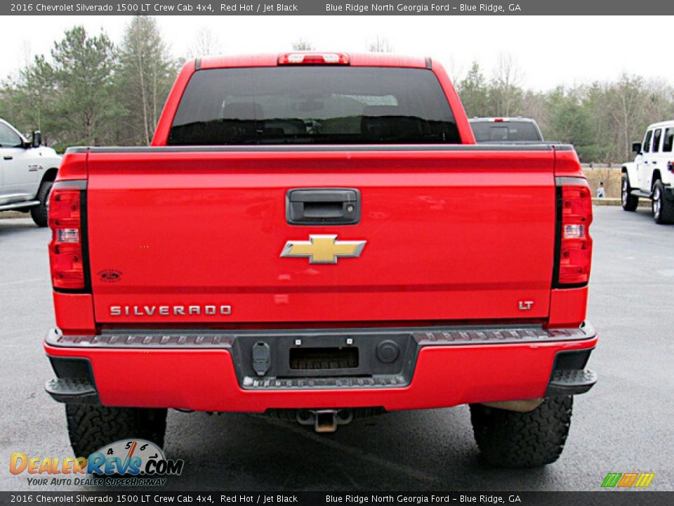 2016 Chevrolet Silverado 1500 LT Crew Cab 4x4 Red Hot / Jet Black Photo #4