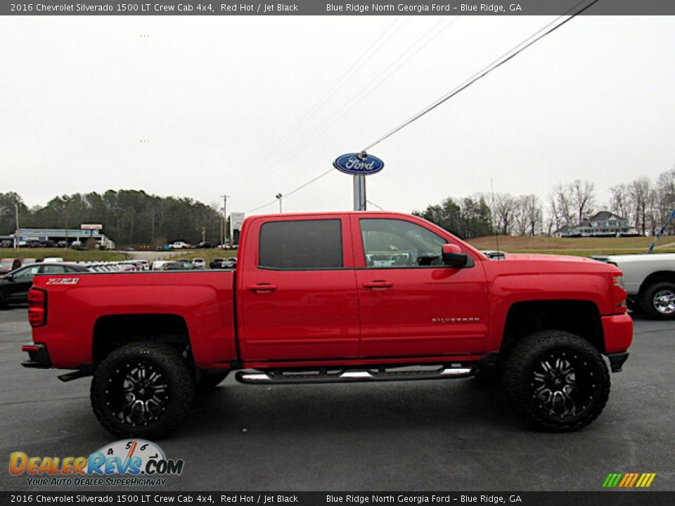 2016 Chevrolet Silverado 1500 LT Crew Cab 4x4 Red Hot / Jet Black Photo #6