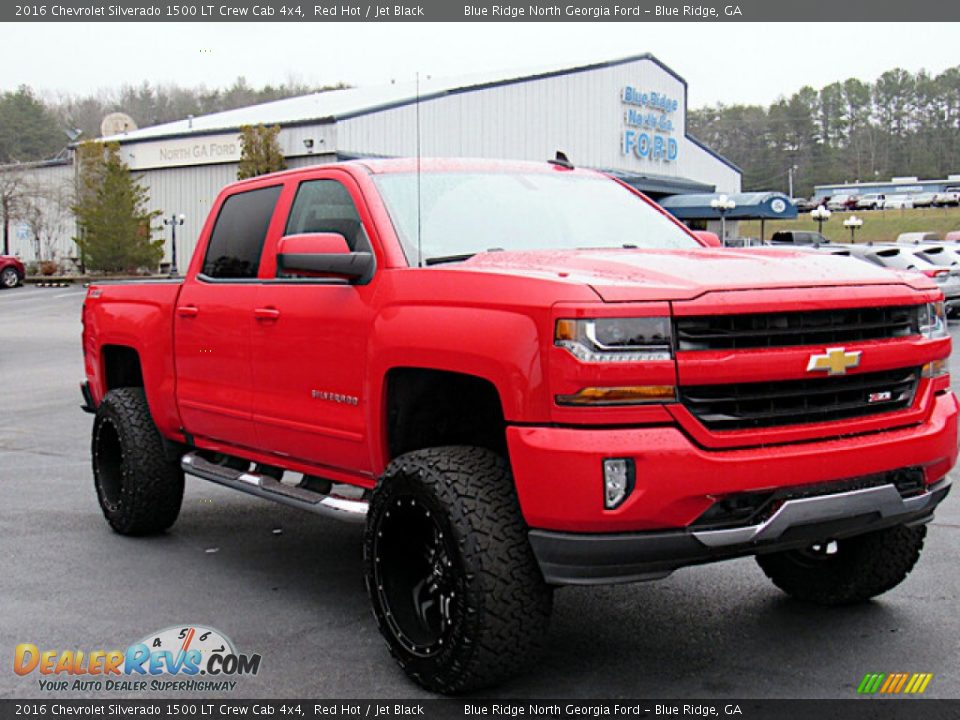 2016 Chevrolet Silverado 1500 LT Crew Cab 4x4 Red Hot / Jet Black Photo #7