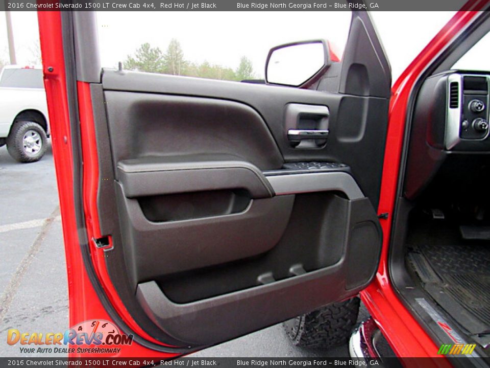 2016 Chevrolet Silverado 1500 LT Crew Cab 4x4 Red Hot / Jet Black Photo #13