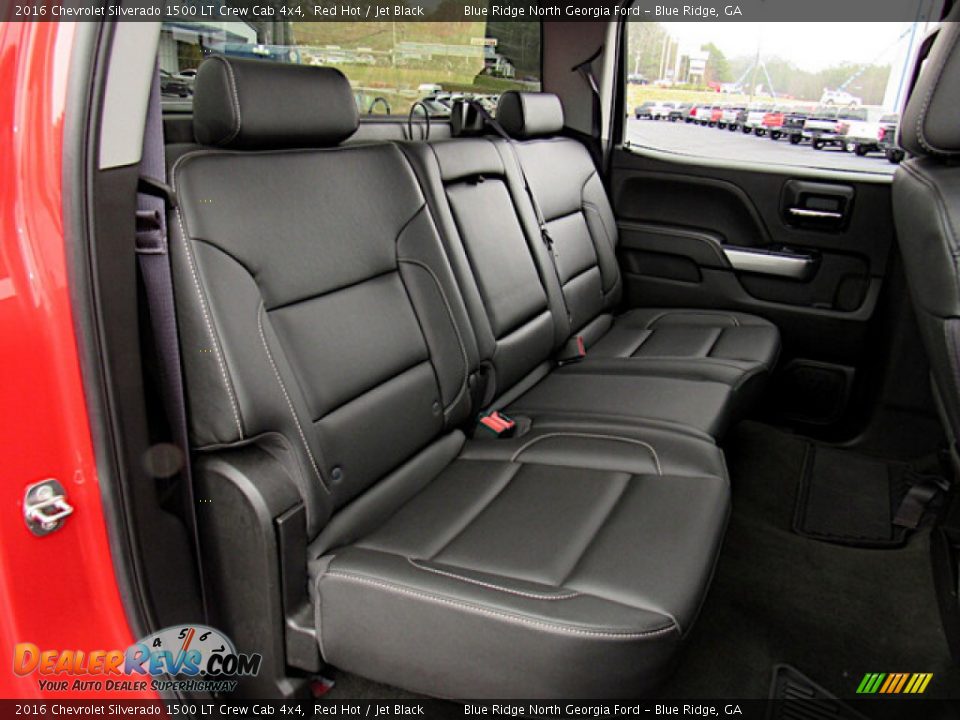 2016 Chevrolet Silverado 1500 LT Crew Cab 4x4 Red Hot / Jet Black Photo #16