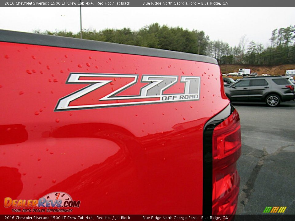 2016 Chevrolet Silverado 1500 LT Crew Cab 4x4 Red Hot / Jet Black Photo #29