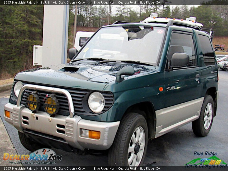 Front 3/4 View of 1995 Mitsubishi Pajero Mini VR-II 4x4 Photo #1