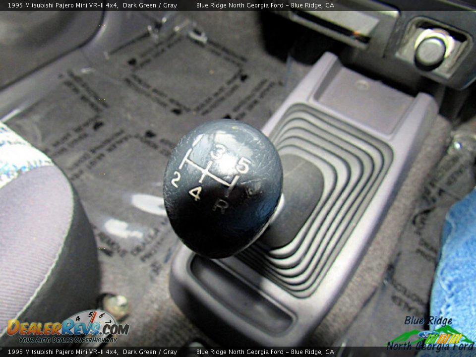 1995 Mitsubishi Pajero Mini VR-II 4x4 Shifter Photo #18