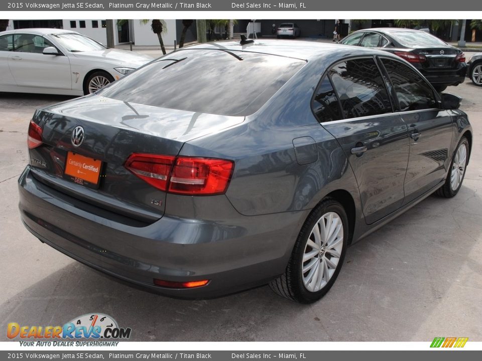 2015 Volkswagen Jetta SE Sedan Platinum Gray Metallic / Titan Black Photo #9